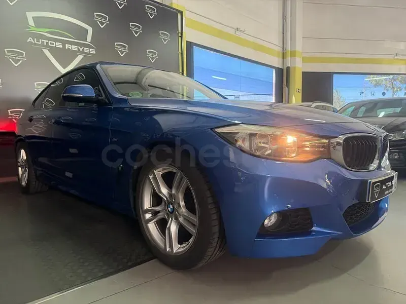 Usado BMW 318 143 CV (105 kW) 2014 Azul Berlina