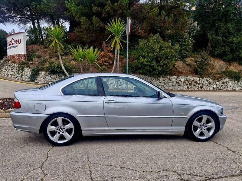 Usado BMW 320 Sport Line 170 CV (125 kW) 2000 Gris / plata Coupe