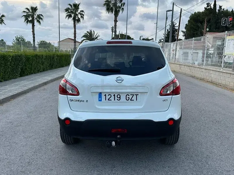 Usado Nissan Qashqai +2 Tekna 150 CV (110 kW) 2010 Blanco SUV