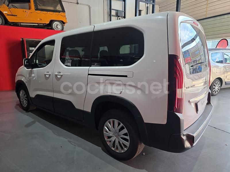 Usado Peugeot Rifter Active 130 CV (95 kW) 2020 Blanco Monovolumen