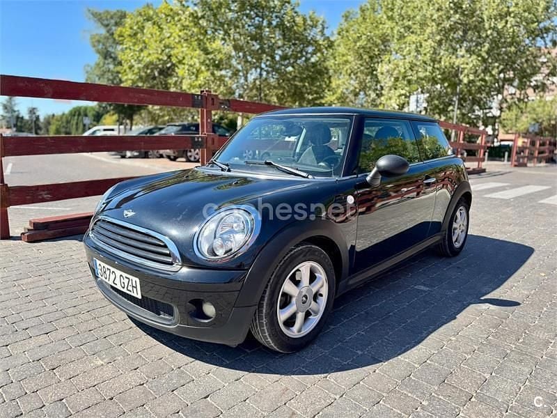 Usado Mini ONE 95 CV (69 kW) 2010 Marrón Utilitario