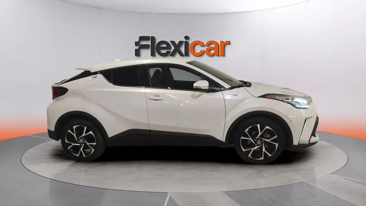Usado Toyota C-HR Advance 122 CV (89 kW) 2021 Blanco SUV