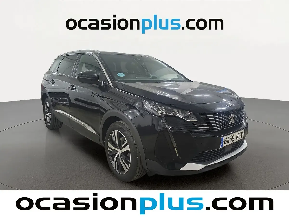 Używany Peugeot 5008 Allure 131 KM (96 kW) 2023 Czarny SUV