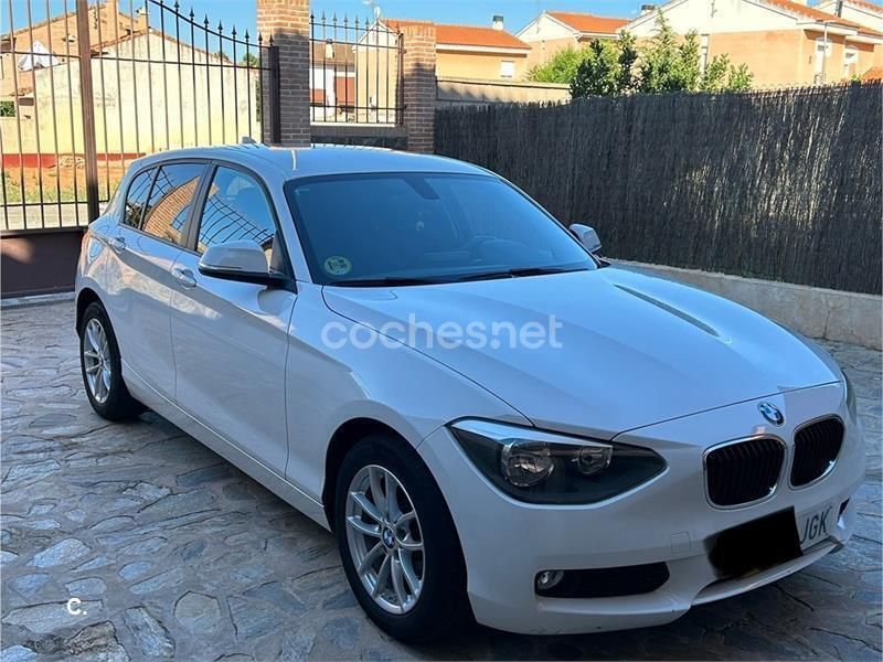 Blanco Usado 2015 BMW 116 Efficient Dynamics Utilitario | 12.900 € (Precio justo) - Imagen 1/4