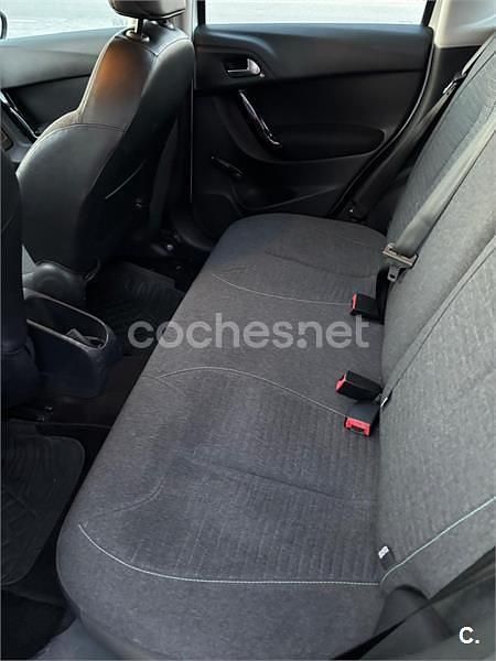 Usado Citroën C3 Live 68 CV (50 kW) 2016 Blanco Berlina