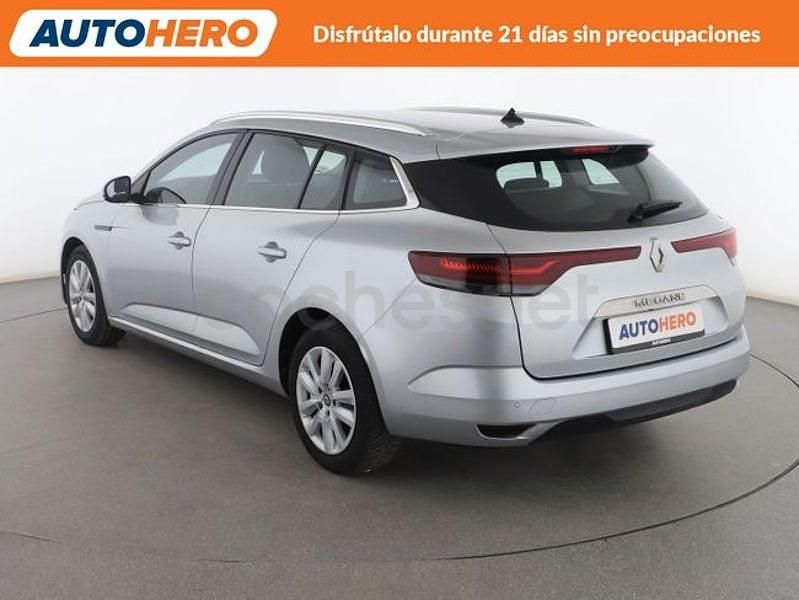 Usado Renault Mégane GrandTour Intens 115 CV (84 kW) 2020 Gris / plata Familiar