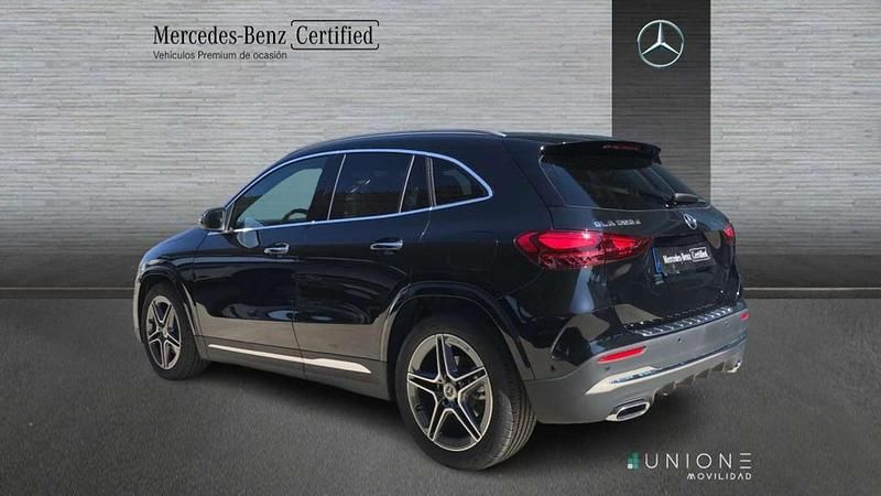 Usado Mercedes GLA200 150 CV (110 kW) 2025 SUV