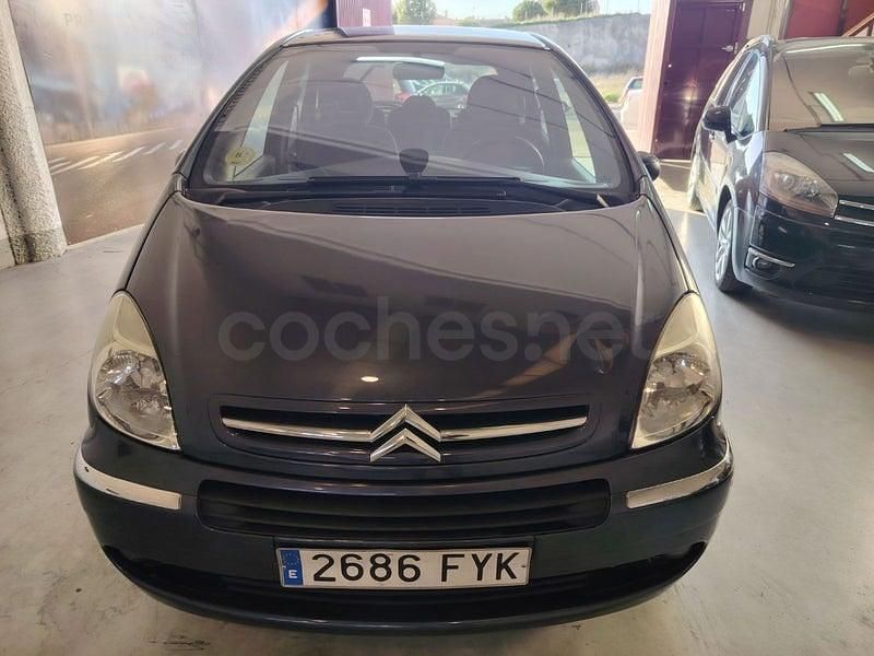 Usado Citroën Xsara Picasso 110 CV (80 kW) 2007 Gris / plata Monovolumen