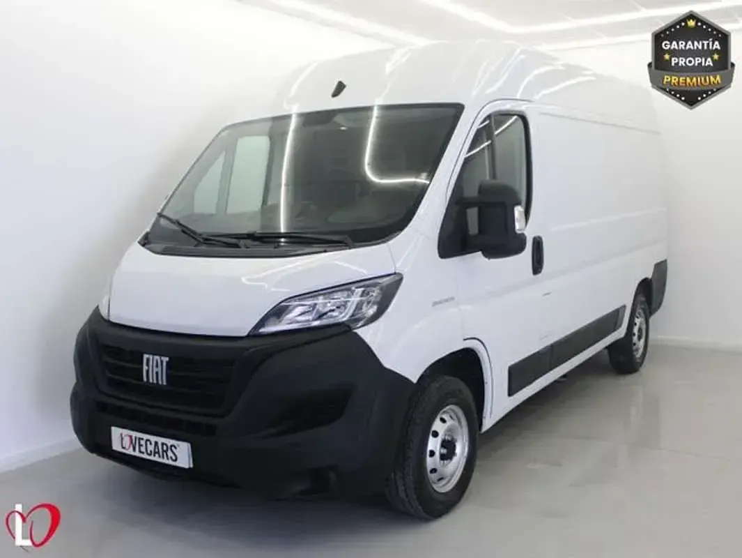 Usado Fiat Ducato 140 CV (102 kW) 2021 Blanco Van
