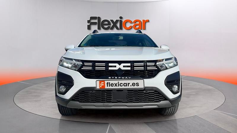 Begagnad Dacia Sandero Expression 91 HK (66 kW) 2024 Vit Sedan