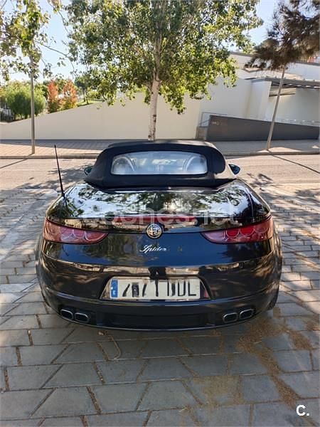 Usado Alfa Romeo Spider Distinctive 200 CV (147 kW) 2008 Negro Descapotable