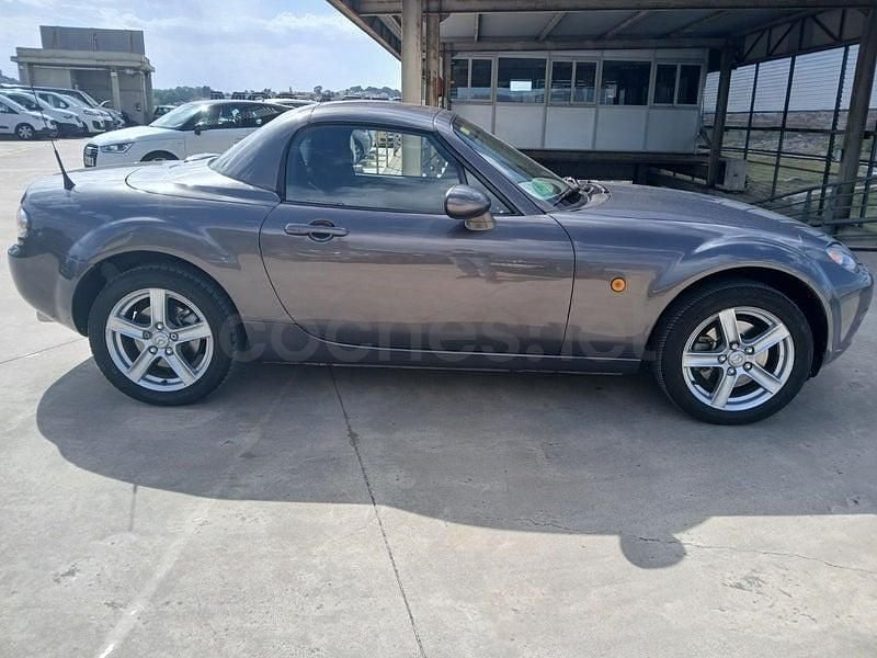 Usado Mazda MX5 Active 126 CV (92 kW) 2009 Gris / plata Descapotable