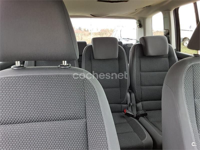 Usado VW Touran Edition 105 CV (77 kW) 2010 Negro Monovolumen