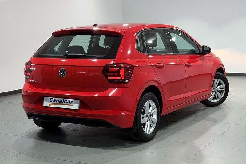 Usado VW Polo Advance 95 CV (69 kW) 2018 Rojo Utilitario