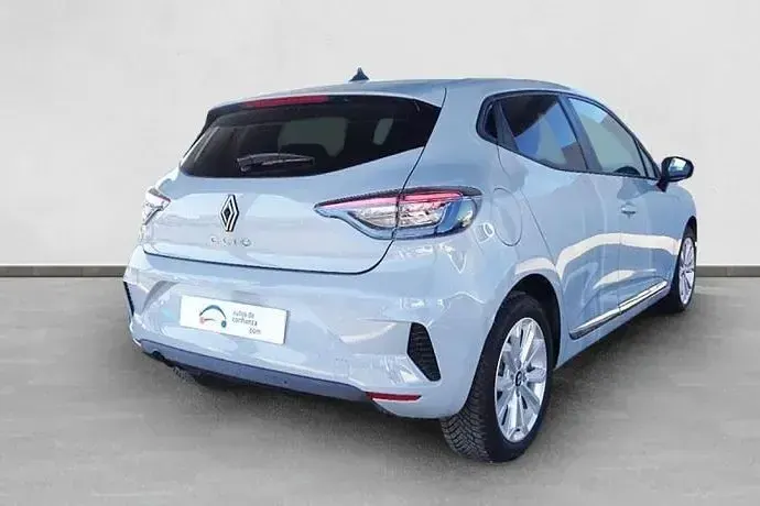 Usado Renault Clio Evolution 100 CV (73 kW) 2025 Utilitario