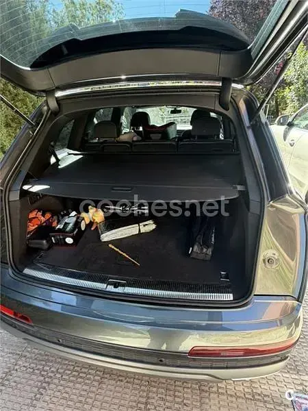 Usado Audi Q7 S-Line 231 CV (169 kW) 2021 Gris / plata SUV