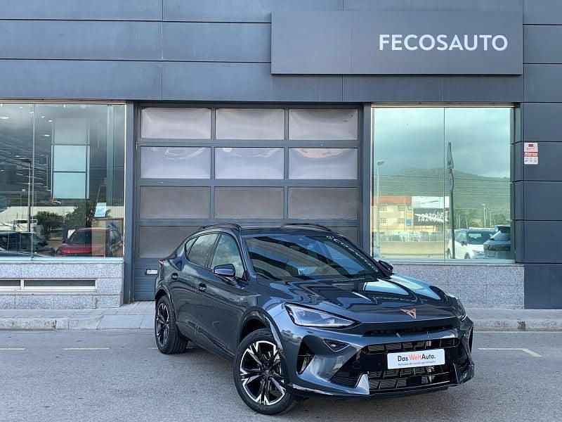 Usado Cupra Formentor 204 CV (150 kW) 2025 Gris / plata SUV