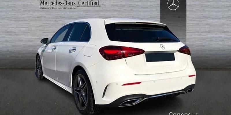 Usado Mercedes A200 150 CV (110 kW) 2025 Blanco Berlina