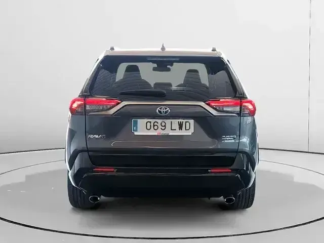 Usado Toyota RAV4 Advance 306 CV (225 kW) 2022 Gris SUV