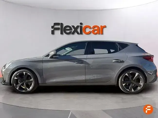 Usado Cupra Leon 190 CV (139 kW) 2024 Gris