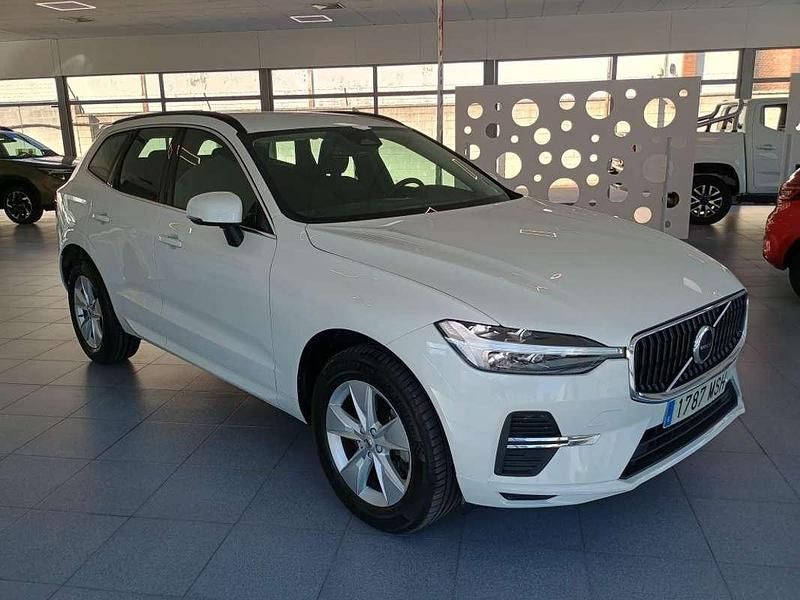Usado Volvo XC60 Core 197 CV (144 kW) 2024 Blanco SUV
