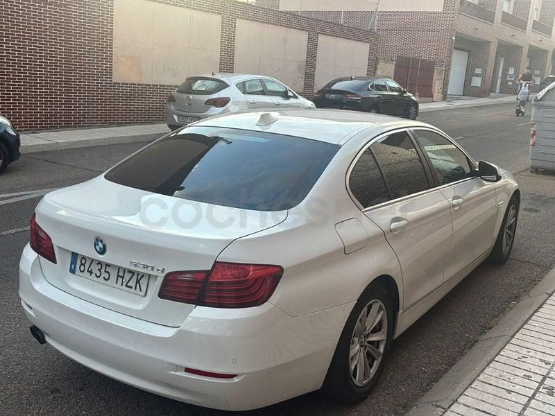 Usado BMW 530 Gran Turismo Comfort Edition 258 CV (189 kW) 2014 Blanco Berlina