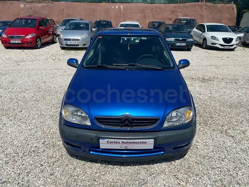 Usado Citroën Saxo 90 CV (66 kW) 2000 Azul Utilitario