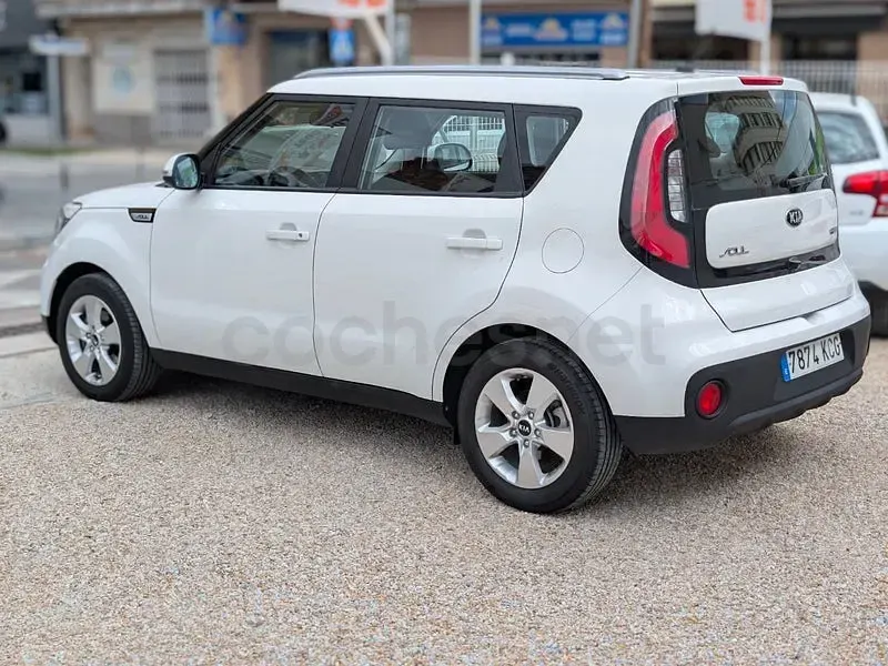 Usado Kia Soul 132 CV (97 kW) 2017 Blanco SUV