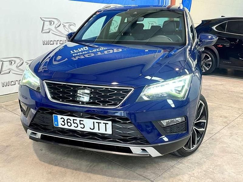 Begagnad Seat Ateca 4Drive 190 HK (139 kW) 2016 Blå SUV