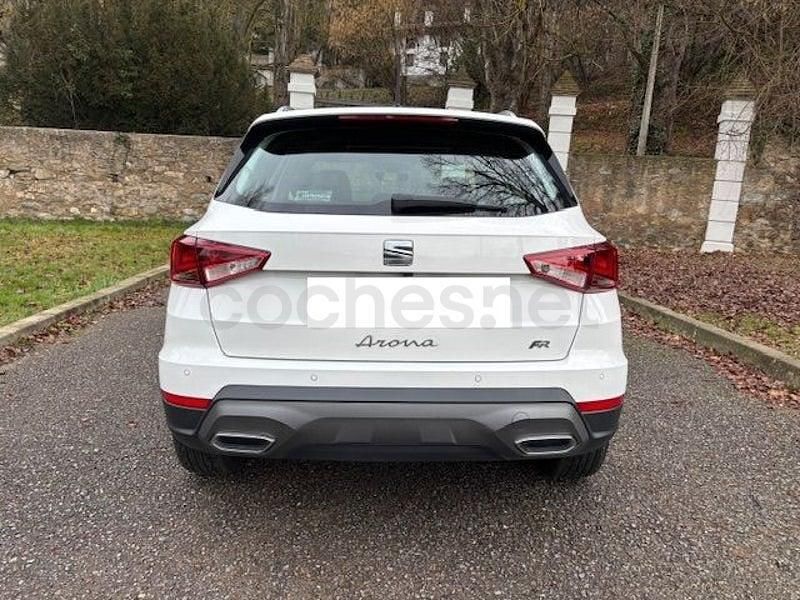 Usado Seat Arona FR 115 CV (84 kW) 2024 Blanco SUV