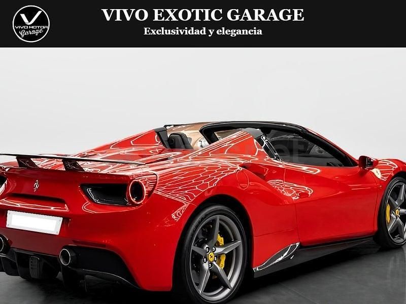 Usado Ferrari 488 670 CV (492 kW) 2018 Rojo Descapotable