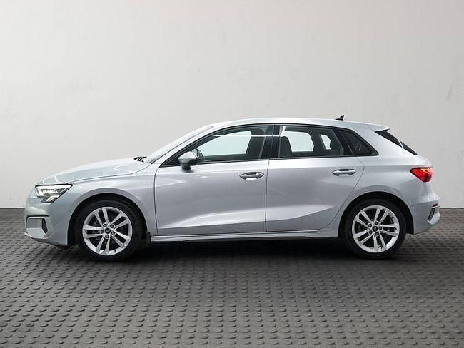 Usado Audi A3 Premium 150 CV (110 kW) 2023 Gris Berlina