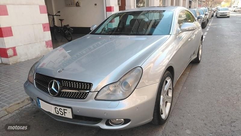 Plateado Usado 2006 Mercedes CLS320 Berlina | 10.000 € (Buen precio) - Imagen 1/4