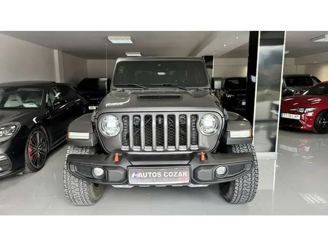 Usado Jeep Gladiator 290 CV (213 kW) 2022 Gris Pickup/Camioneta