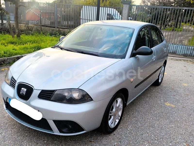 Gris / plata Usado 2008 Seat Ibiza Berlina | 4400 € (Buen precio) - Imagen 1/4
