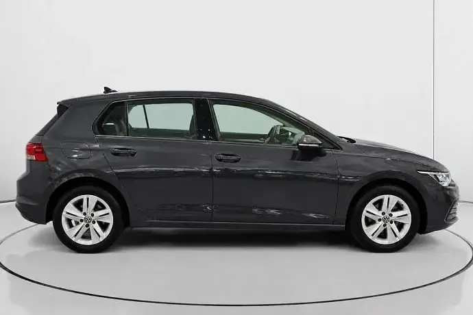 Usado VW Golf VIII 115 CV (84 kW) 2022