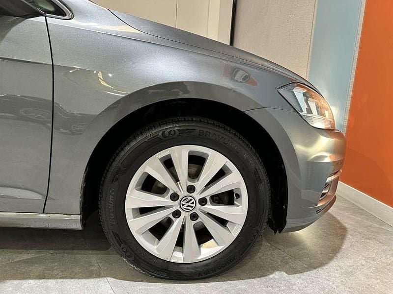 Brugt VW Golf VII Advance 116 HK (85 kW) 2019 Grå Hatchback
