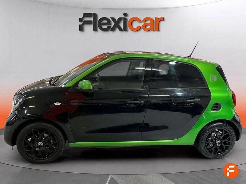 Usado Smart ForFour Electric Drive 60 kW (82 CV) 2019 Negro