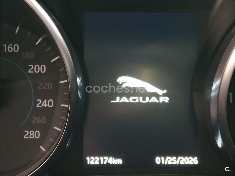 Blanco Usado 2019 Jaguar F-Pace R-Sport SUV | 20.900 € (Buen precio) - Imagen 1/4