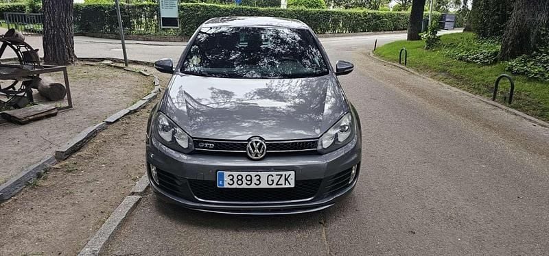 Usado VW Golf VI GTD 170 CV (125 kW) 2010 Gris Utilitario