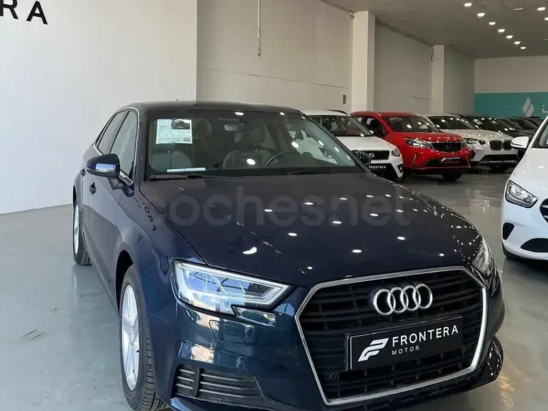 Usado Audi A3 116 CV (85 kW) 2020 Negro Berlina