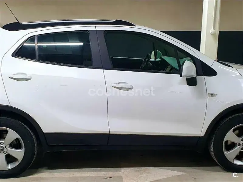 Usado Opel Mokka X Selective 136 CV (100 kW) 2019 Blanco SUV