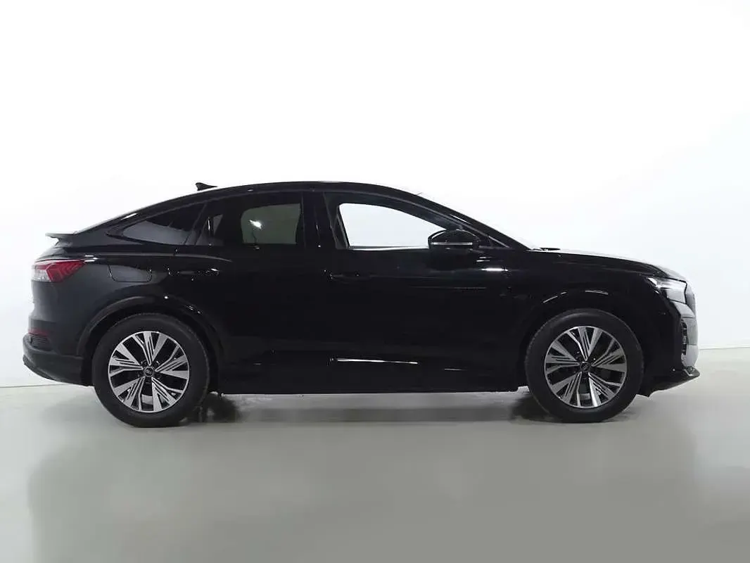 Usado Audi Q4 Sportback e-tron Advanced Plus 219 kW (299 CV) 2023 Negro SUV