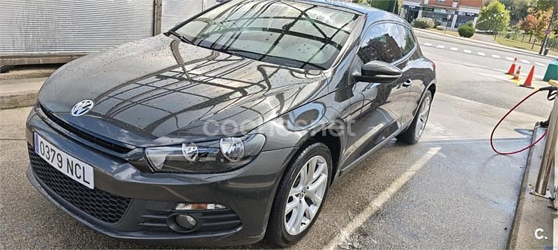 Negro Usado 2010 VW Scirocco Coupe | 9900 € (Precio justo) - Imagen 1/4