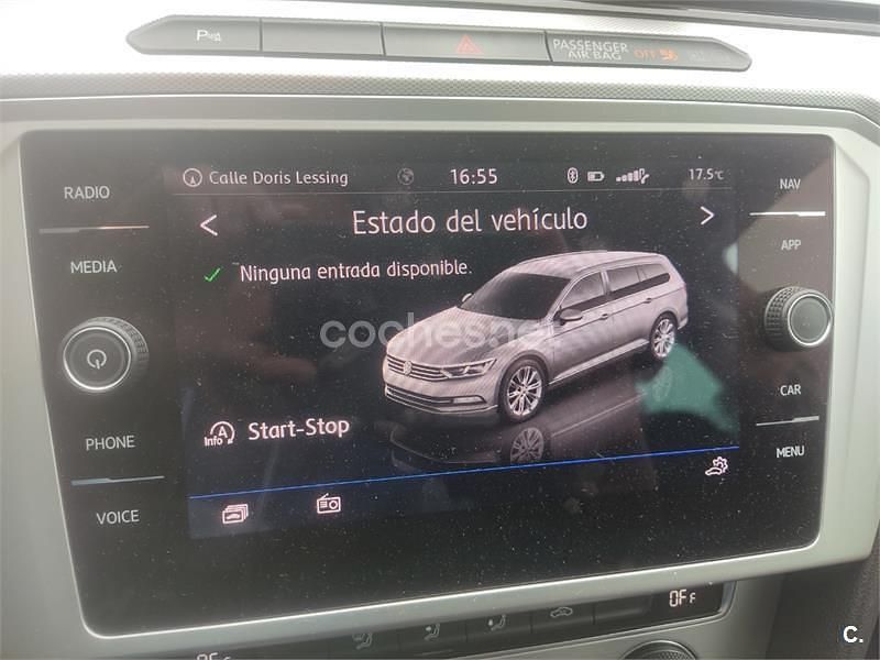 Usado VW Passat Advance 150 CV (110 kW) 2018 Gris / plata Familiar
