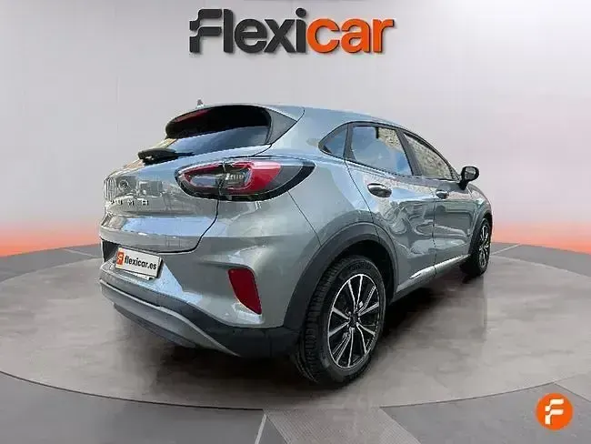 Käytetty Ford Puma Titanium 120 HP (88 kW) 2021 Harmaa Katumaasturi