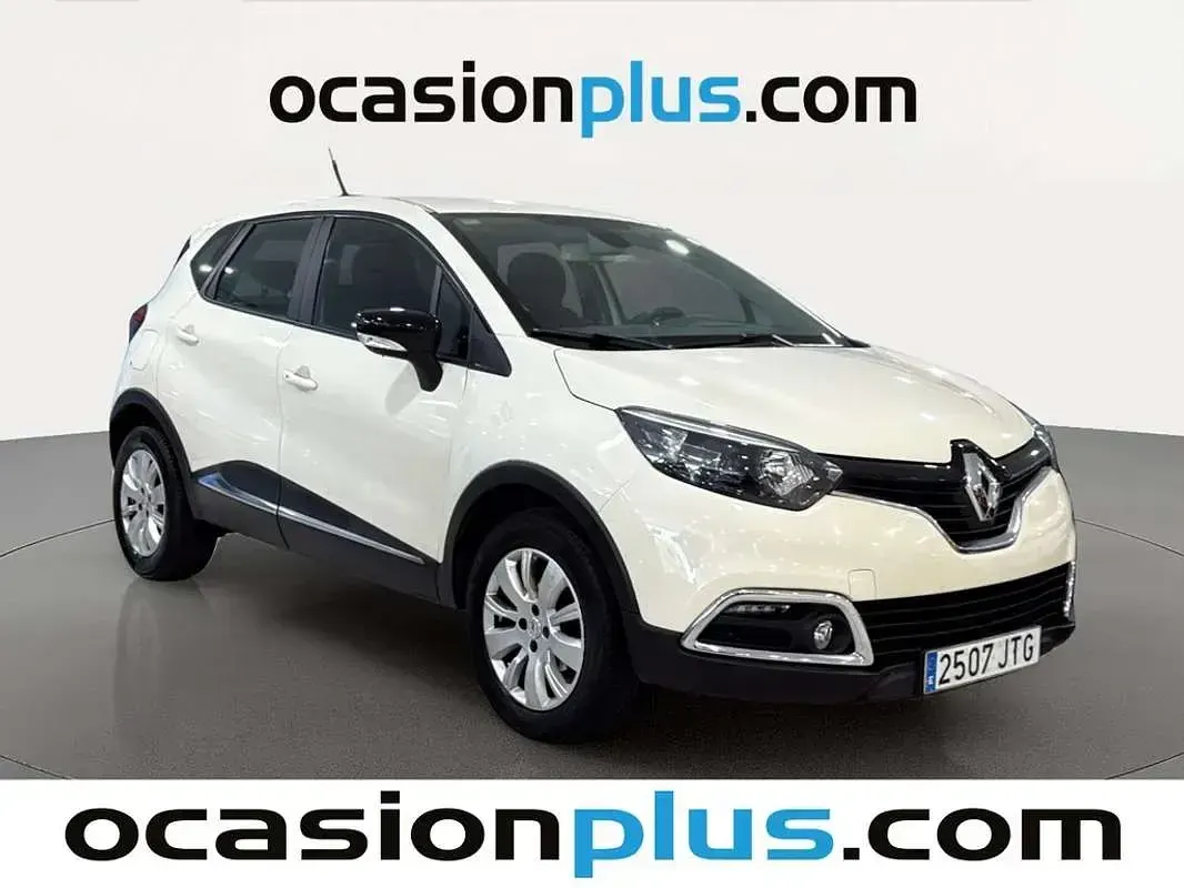 Usado Renault Captur Intens 90 CV (66 kW) 2016 Blanco SUV