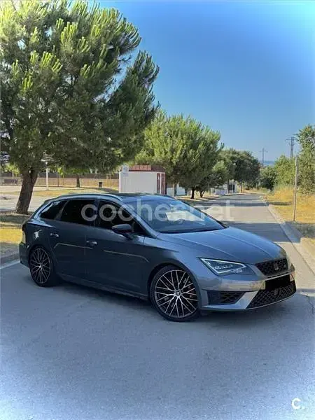 Usado Seat Leon ST CUPRA 280 CV (205 kW) 2016 Gris / plata Familiar