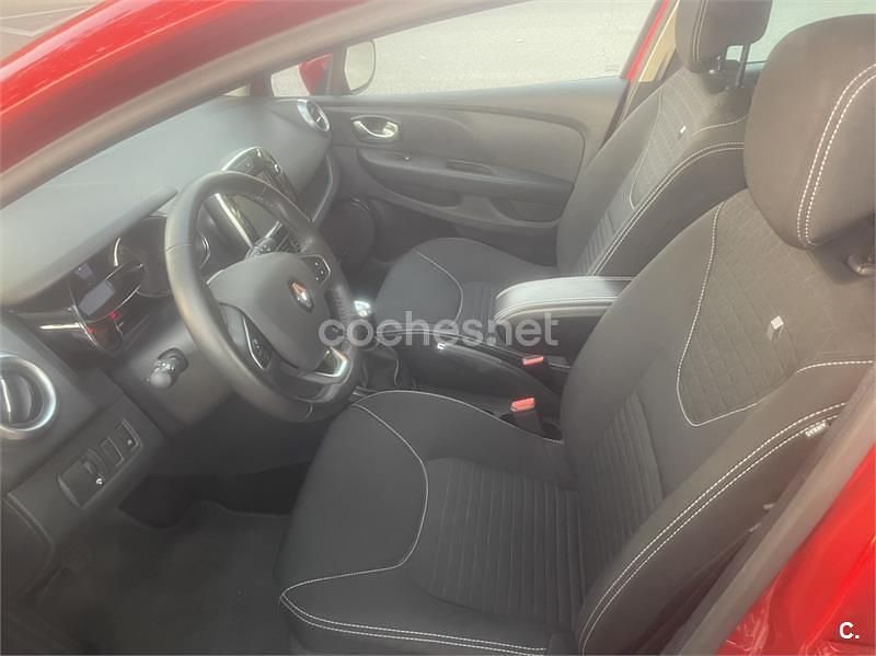 Rojo Usado 2017 Renault Clio IV LIMITED Berlina | 8300 € (Super precio) - Imagen 1/4