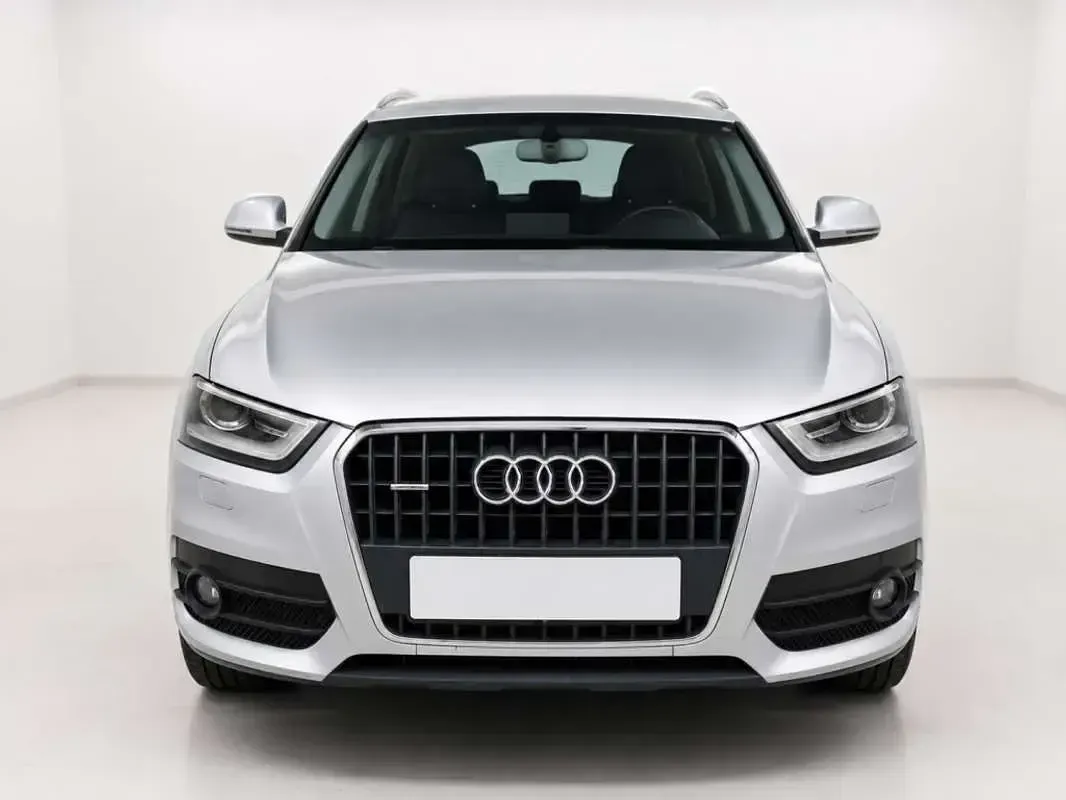 Usado Audi Q3 Ambition 211 CV (155 kW) 2012 Plateado SUV